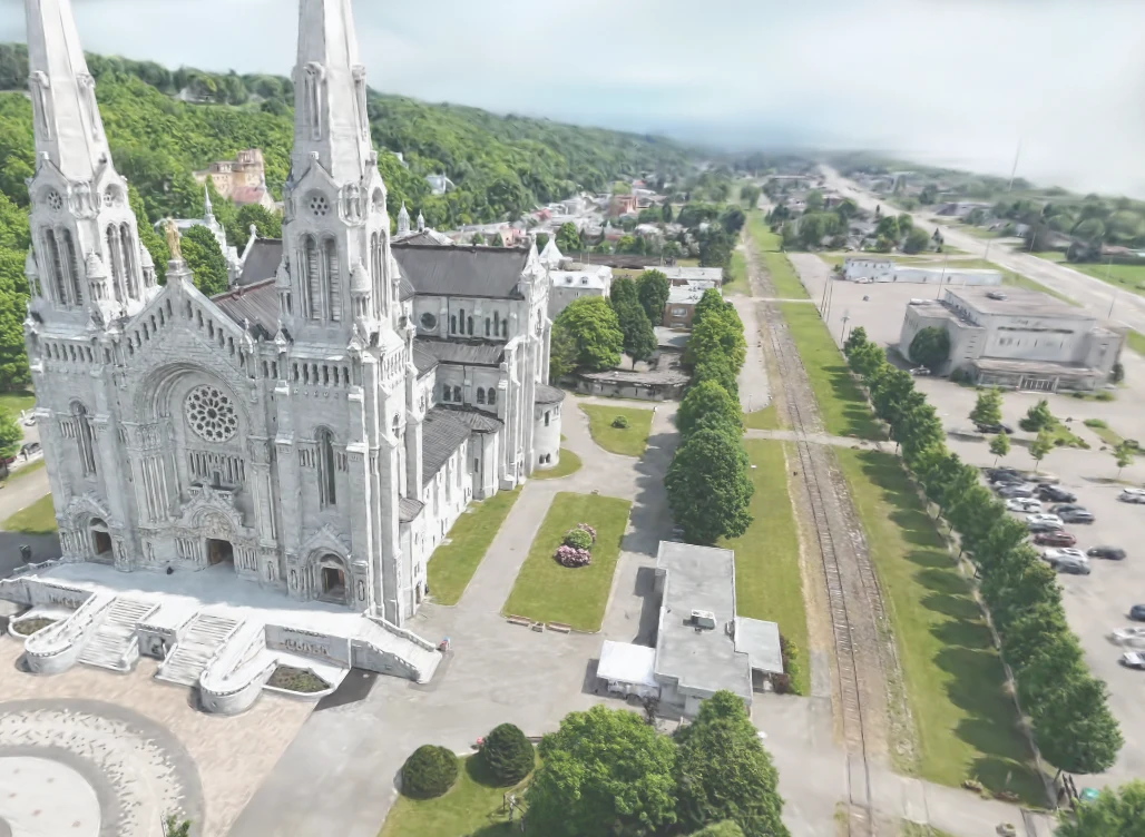 Vista aérea 3D del edificio y su entorno